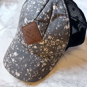 O’Neill mesh snap back trucker hat
